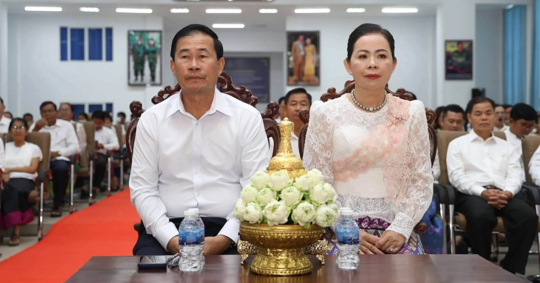 រដ្ឋបាលស្រុកវាលវែង ថ្លែងអំណរគុណយ៉ាងជ្រាលជ្រៅជូន ឯកឧត្តម ខូយ រីដា និងលោកជំទាវ ចំពោះការឧបត្ថម្ភថវិកា ១៧លានរៀល ដើម្បីអភិវឌ្ឍន៍សមិទ្ធផលនានាក្នុងមូលដ្ឋាន