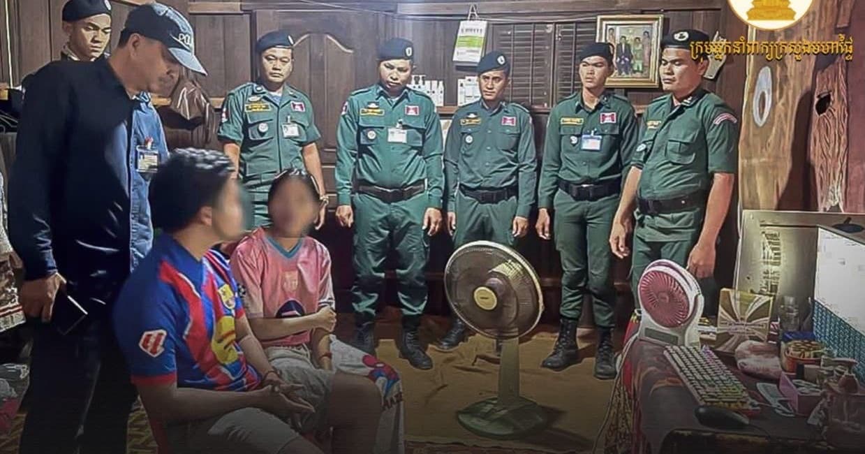 សមត្ថកិច្ចក្រសួងមហាផ្ទៃ តាមបោសសម្អាតទីតាំង Online Scams សេសសល់តូចៗ ៨៥កន្លែង និងឃាត់ខ្លួនជនសង្ស័យជាង ១ពាន់នាក់ ក្នុងខែសីហា!