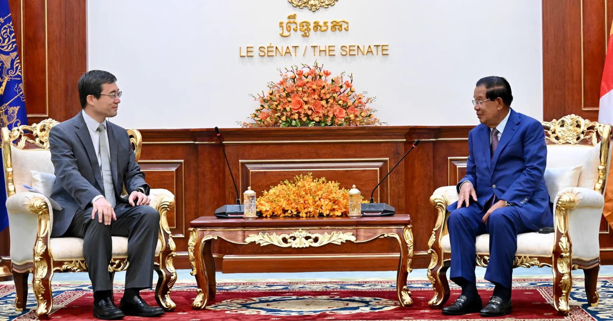 សម្តេចតេជោ ហ៊ុន សែន អនុញ្ញាតជូន ប្រធាន CFAU នៃសាកលវិទ្យាល័យកិច្ចការបរទេសចិន ចូលជួបសម្តែងការគួរសម