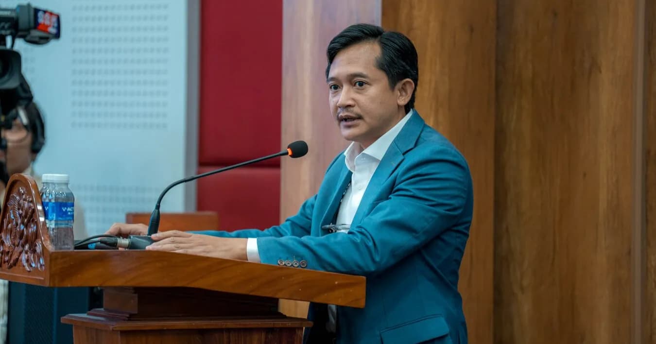 រយៈពេល៣ខែ នៃយុទ្ធនាការជំហានទី២ ក្រសួងព័ត៌មាន បានបញ្រ្ជាបអក្ខរកម្មព័ត៌មាន និងប្រព័ន្ធផ្សព្វផ្សាយ ដល់សិស្សានុសិស្ស នៅតាមគ្រឹះស្ថានសិក្សាជាង ៤០ សាលា