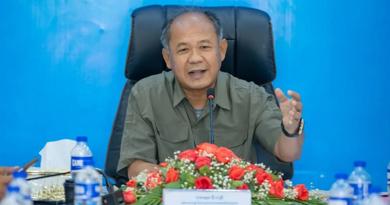 ឯកឧត្តម អ៊ុំ រាត្រី ក៏បានណែនាំទៅដល់ក្រុមការងារលេខាធិការដ្ឋានក្រុង-ស្រុកទាំងអស់ ត្រូវធ្វើបច្ចុប្បន្នភាពអតីតយុទ្ធជន និងនិវត្តជន ដោយត្រូវការបែងចែកឱ្យបានច្បាស់លាស់រវាងអតីតយុទ្ធជន និងនិវត្តជន