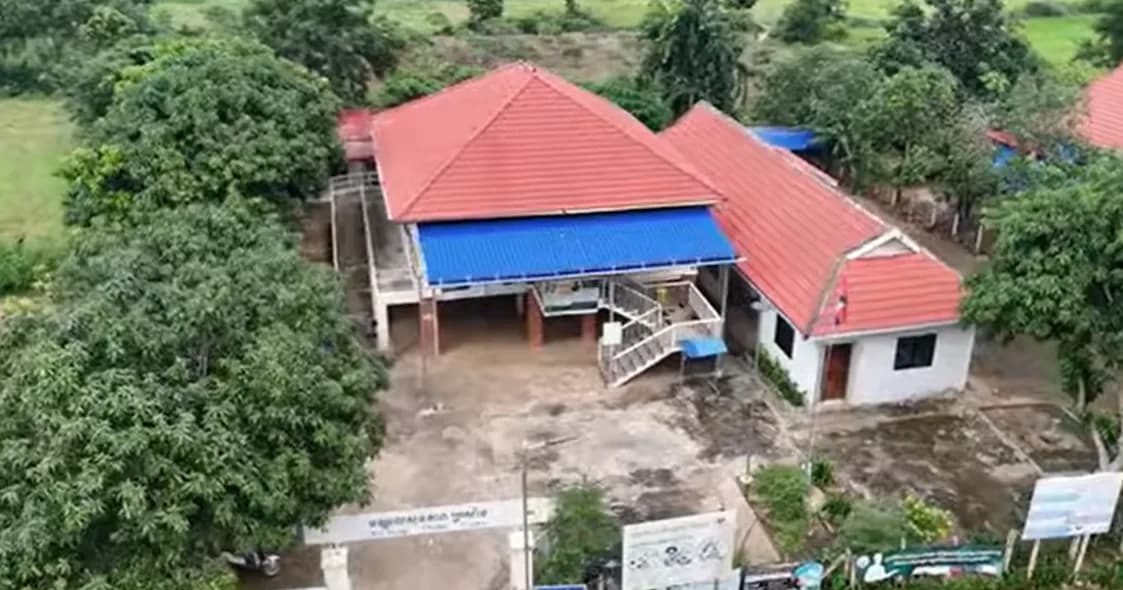 មណ្ឌលសុខភាពក្រសាំង បានដើរតួនាទីយ៉ាងសំខាន់ក្នុងការផ្ដល់សេវាព្យាបាលជាច្រើន ជូនប្រជាពលរដ្ឋក្នុងមូលដ្ឋាន ២៤ម៉ោង លើ ២៤ម៉ោង និង៧ថ្ងៃ ក្នុង ១សប្ដាហ៍ ។